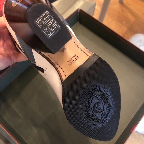 Gucci Ankle Boots in Ivory with Fog Blue Trim - Picture 5 of 5